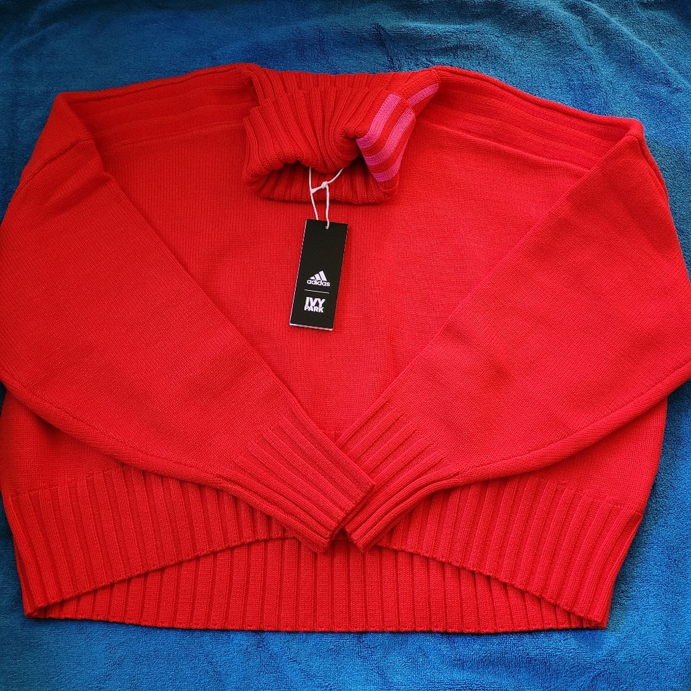 Ivy Park x Adidas, cropped turtle neck sweater, NWT